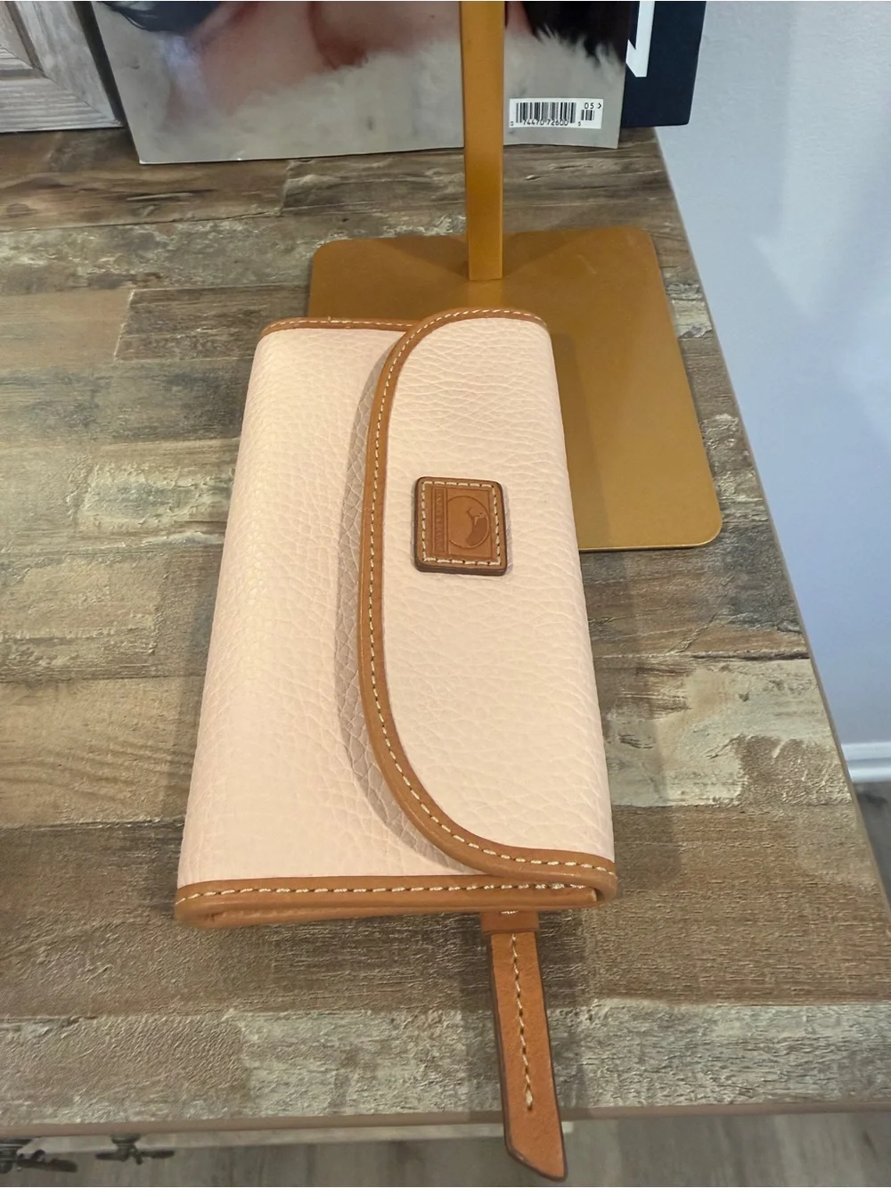Dooney & Bourke Pebbled Leather Continental Wallet Blush Pink British Tan EUC